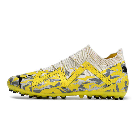 Soccer Cleats Puma Future 7 Ultra Yellow Turf